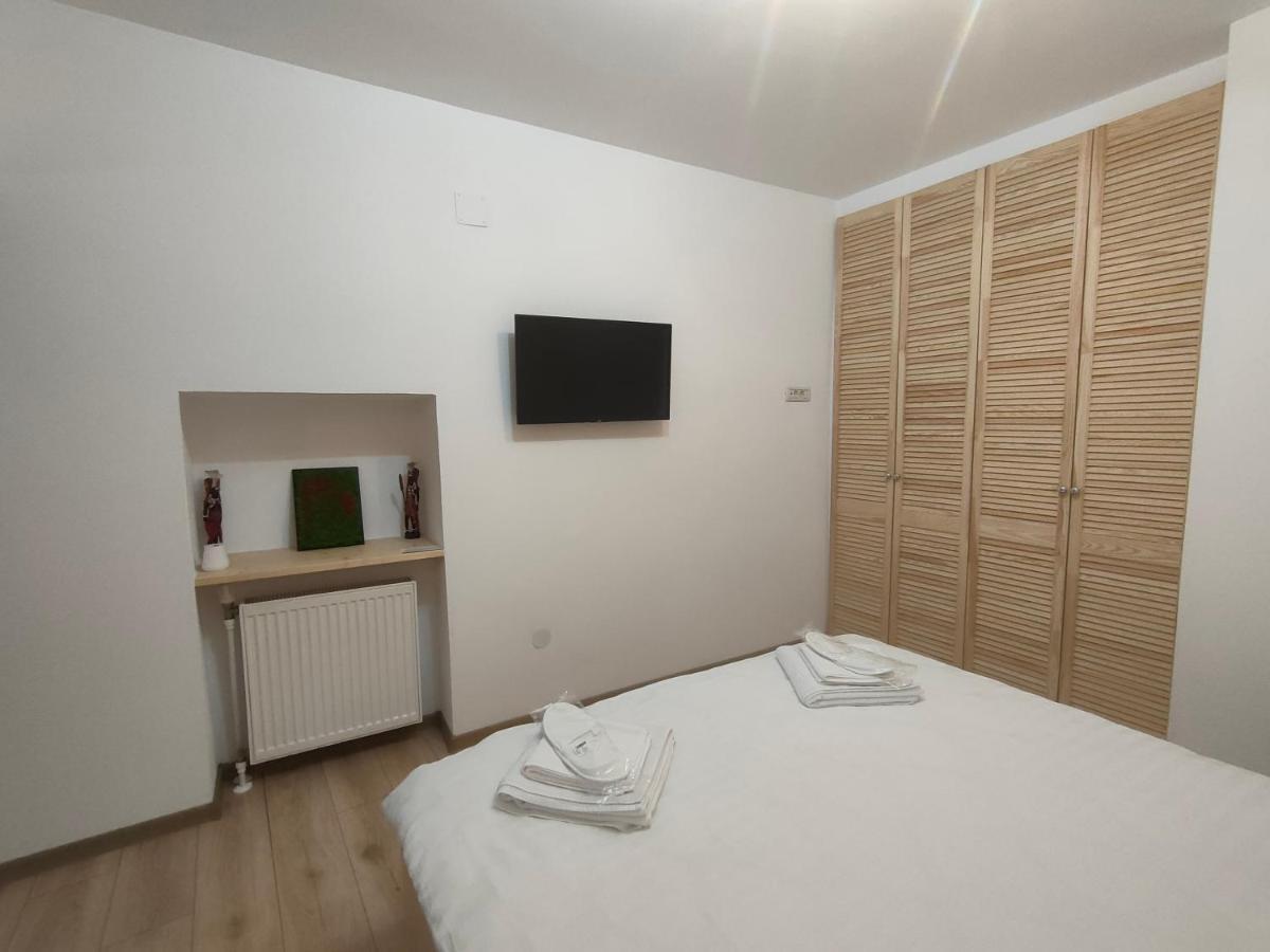 Vania Studio Apartment ซีบิว ภายนอก รูปภาพ